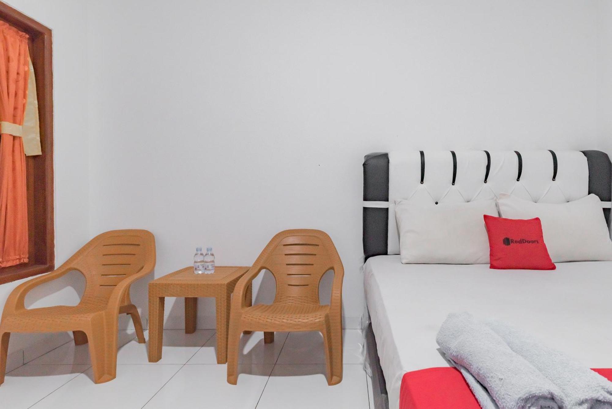 Reddoorz @ Geopark Ciletuh Sukabumi Otel Cilowa Dış mekan fotoğraf