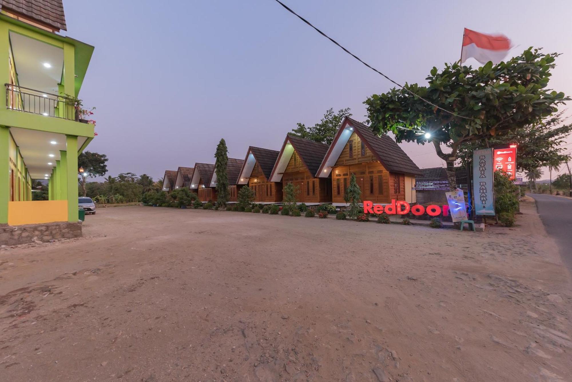 Reddoorz @ Geopark Ciletuh Sukabumi Otel Cilowa Dış mekan fotoğraf
